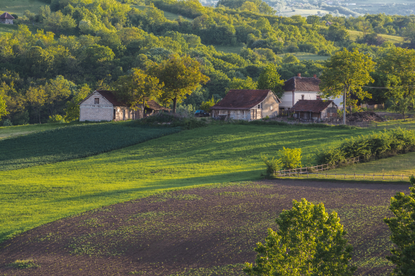 Riesgos de comprar vivienda en zona rural