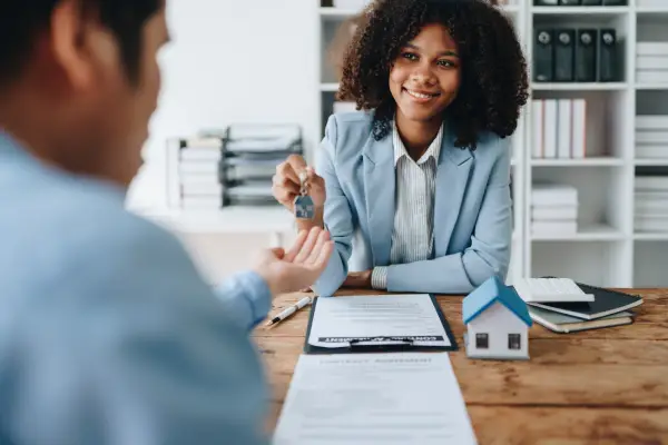 ¿Qué es la hipoteca inversa y cómo puede beneficiarte?