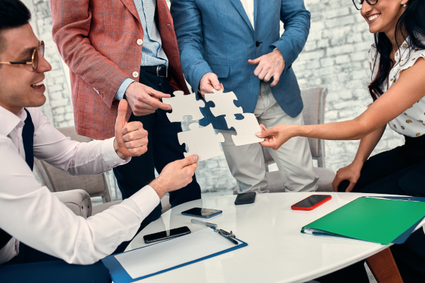 El rompecabezas cooperativo: una herramienta para el trabajo en equipo