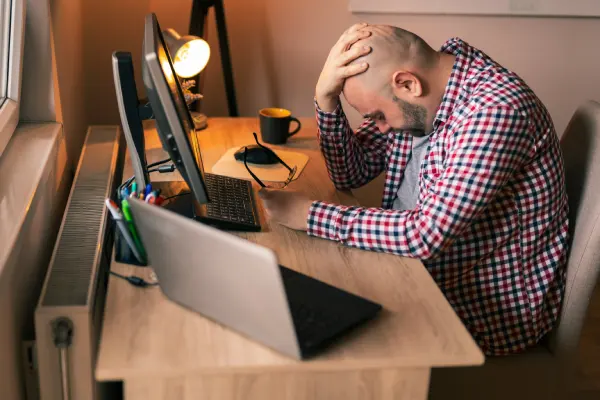 Estrés laboral y la batería de riesgo psicosocial