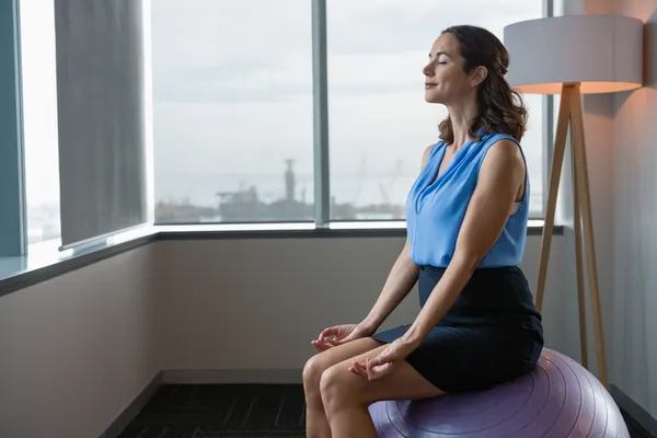 Encontrar equilibrio entre vida laboral y espiritualidad