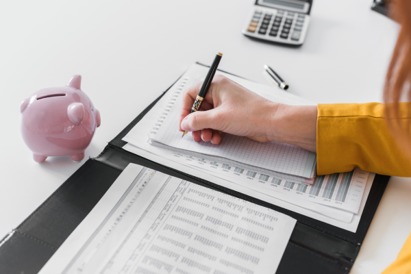 Mejora tu puntaje crediticio y recupera tu salud financiera en Colombia