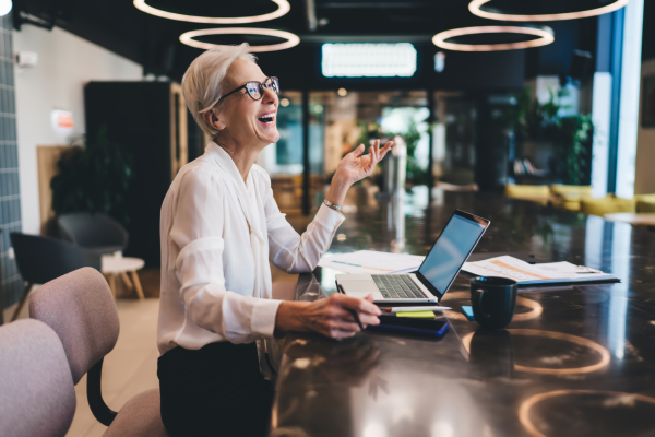 ¿Cómo ser más feliz en tu trabajo?