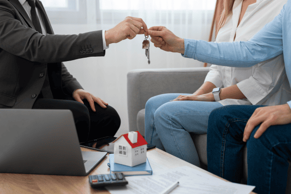 Guía para adquirir vivienda en Colombia usando cesantías y subsidios