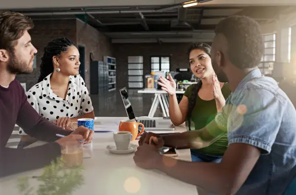 La comunicación efectiva en el emprendimiento: conecta y haz crecer tu marca