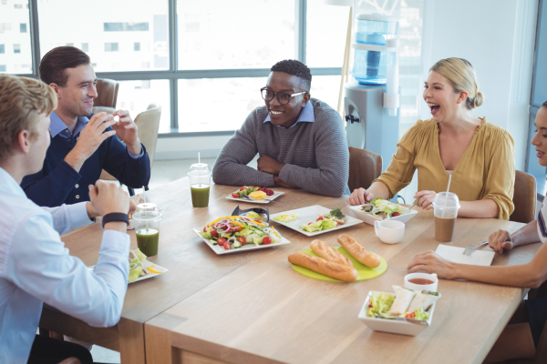 Los propósitos de las comidas de trabajo