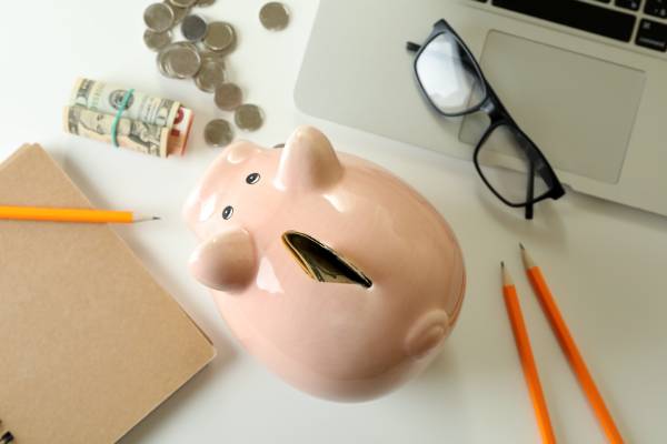 Tus finanzas, tu futuro: Guía para lograr estabilidad y crecimiento económico
