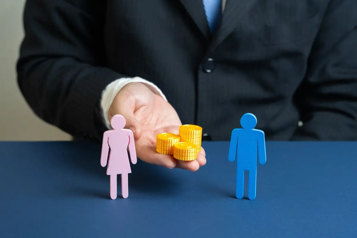 El mito del buen sueldo y tu relación con el dinero