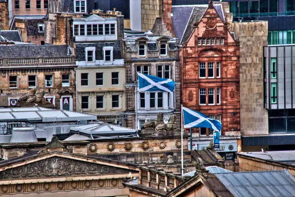 Viaja a Escocia y conoce rutas inspiradas en un mundo mágico