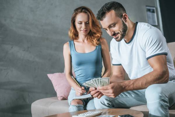 Dinero en pareja: ¿Amigos o enemigos? claves para una relación financiera Sana