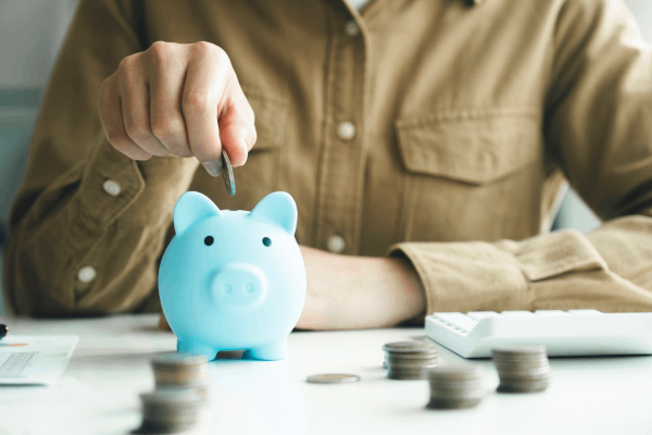 Tips para cumplir tus metas a través del ahorro
