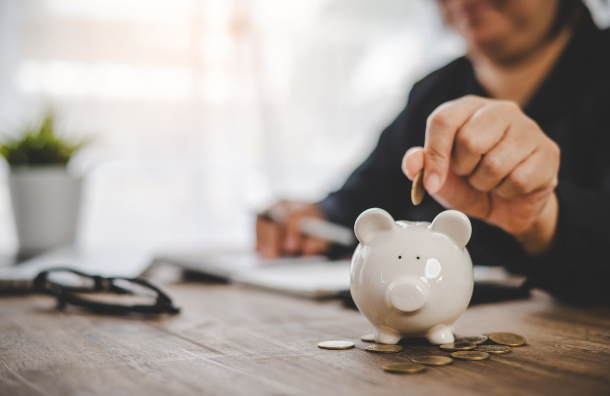 Por qué ahorrar no es suficiente y qué hacer para que tu dinero no pierda valor