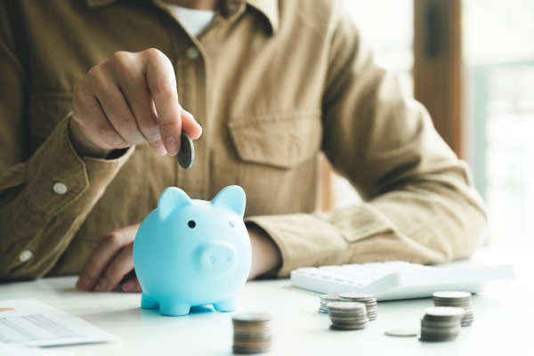 Organizar mis finanzas para programar un ahorro a corto plazo