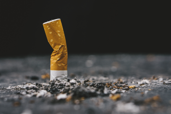 El cigarrillo y las funciones de sus aditivos