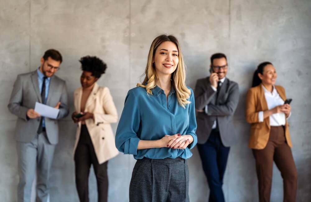 Liderazgo Sin Género: Cómo las Empresas Más Exitosas Están Construyendo Equipos Diversos y Multiplicando Ganancias