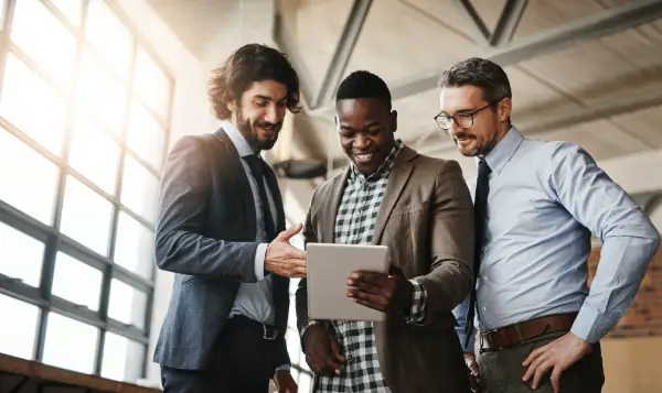 Mentalidad de crecimiento: Cómo transformar desafíos en oportunidades en 2025