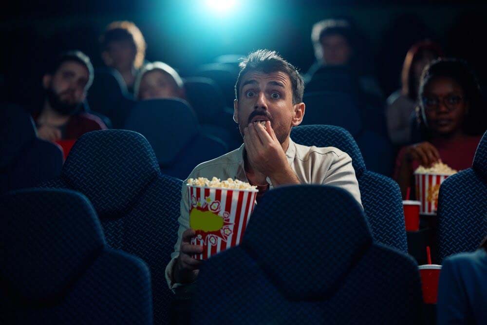 Pantalla, crispetas y bienestar: cómo ir al cine alimenta cuerpo, mente y alma