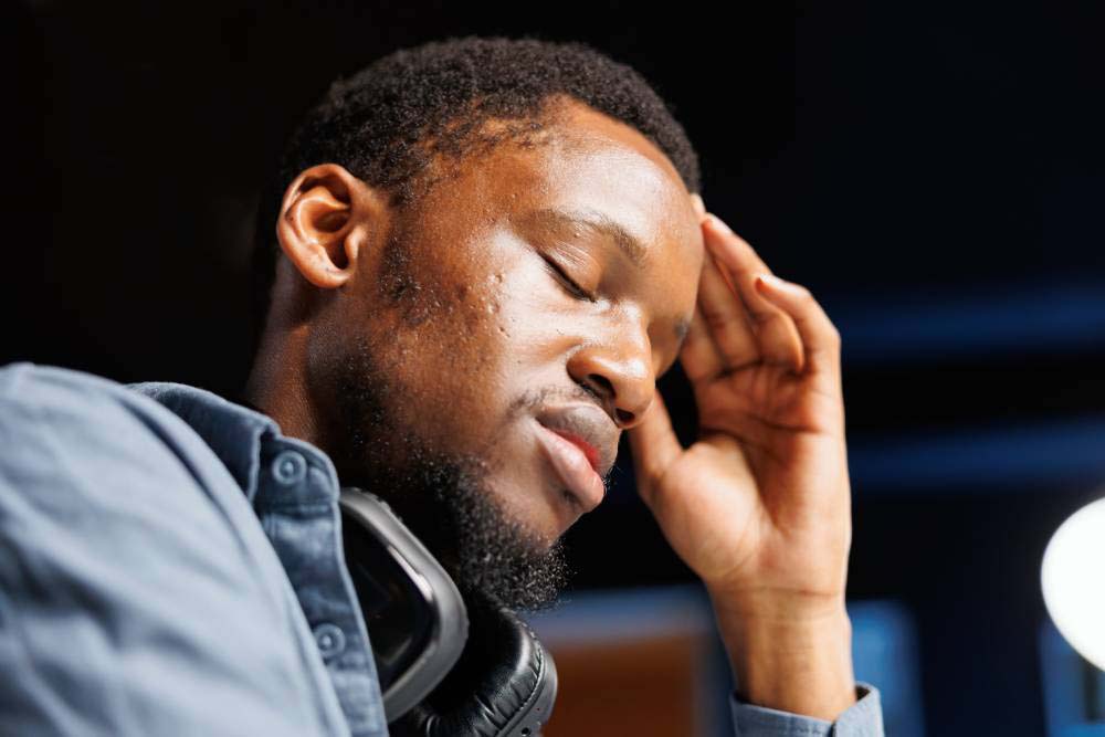 Tu cuerpo no está cansado… solo quiere que vuelvas a habitarlo