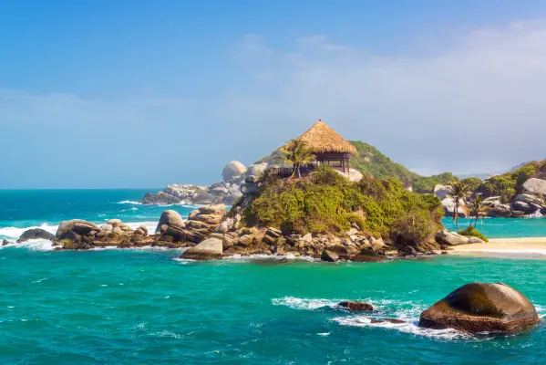 Turismo en la antigua ciudad indígena de la cultura Tayrona