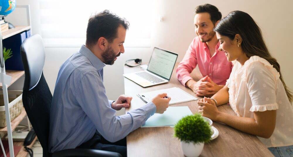 Cómo solicitar el subsidio de la Caja de Compensación Familiar para compra de vivienda.