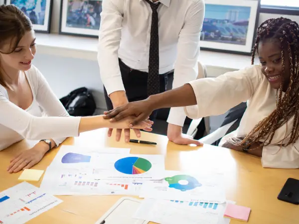 5 beneficios poco conocidos de pertenecer a una cooperativa en Colombia