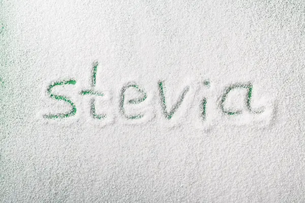 Consumir Stevia, todo lo que debes saber antes de cambiarte