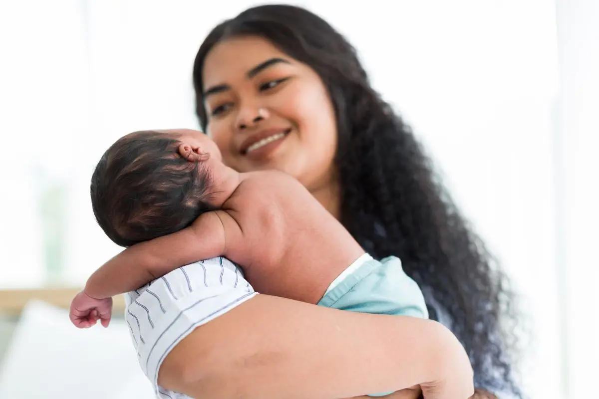 Salud mental en el posparto: entender el cuarto trimestre