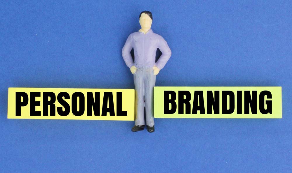 Cómo crear tu marca personal en LinkedIn para destacar en el mercado laboral