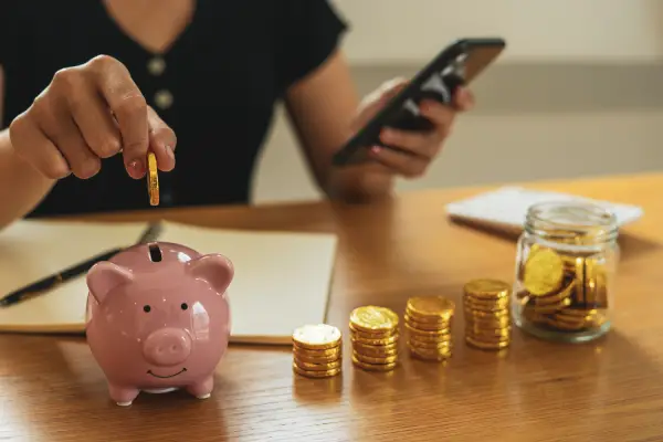 Orden de prioridad para pagar deudas: toma el control financiero