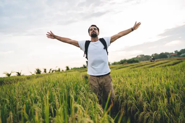 JOMO: desconéctate para vivir mejor y cuidar tu bienestar