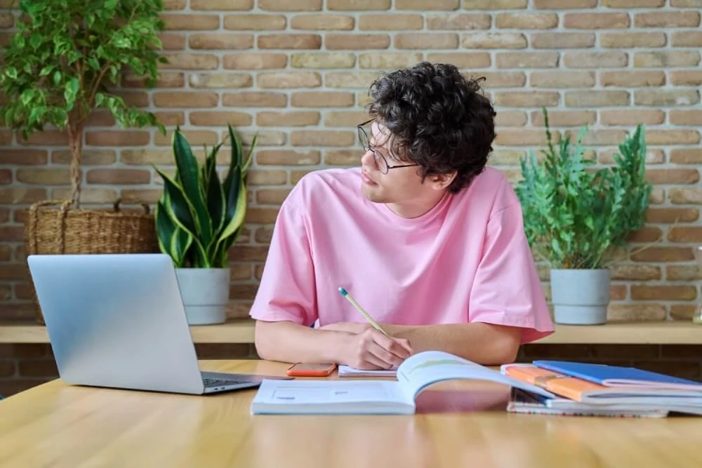 Técnicas de memorización efectivas para estudiantes y profesionales