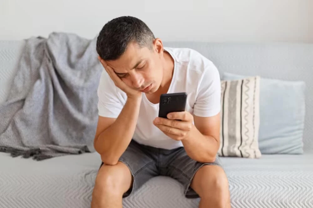 Bienestar digital: cómo cuidar tu salud mental en la era de las pantallas