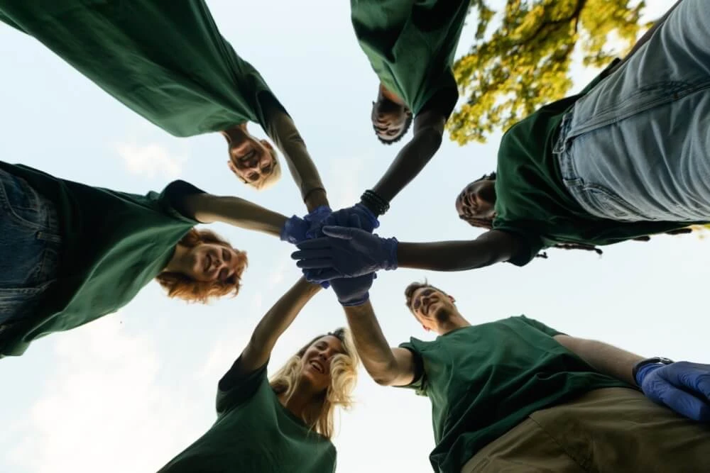 El rol de las nuevas generaciones en mantener vivo el espíritu cooperativo